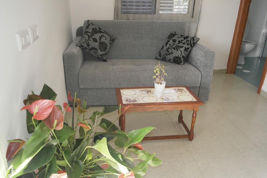 צימר ברחובות - Israeli Home Bagian luar foto