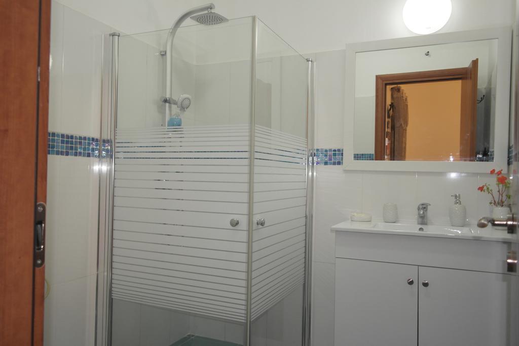 צימר ברחובות - Israeli Home Bagian luar foto